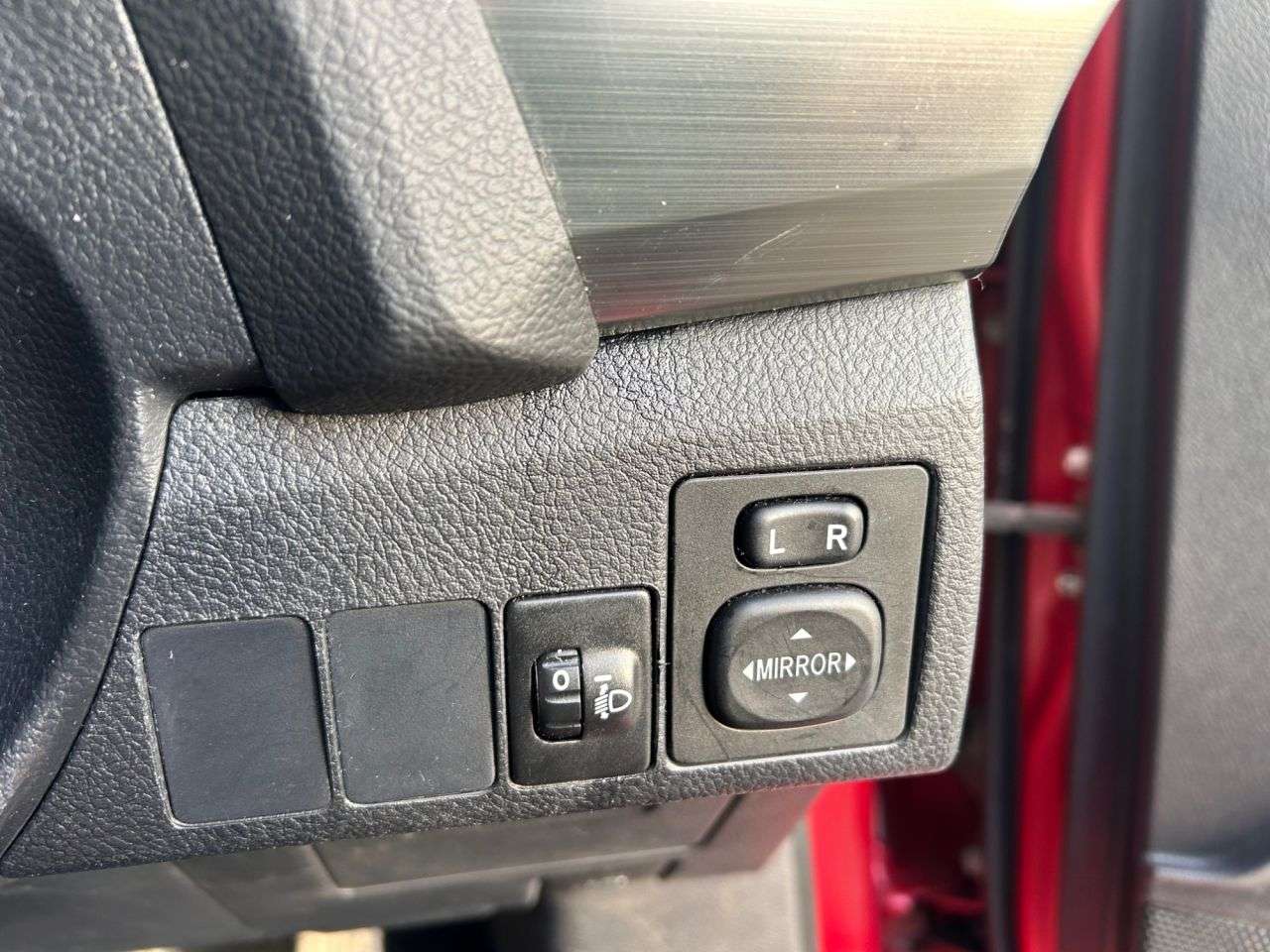 2014 TOYOTA AURIS 2014 TOYOTA AURIS