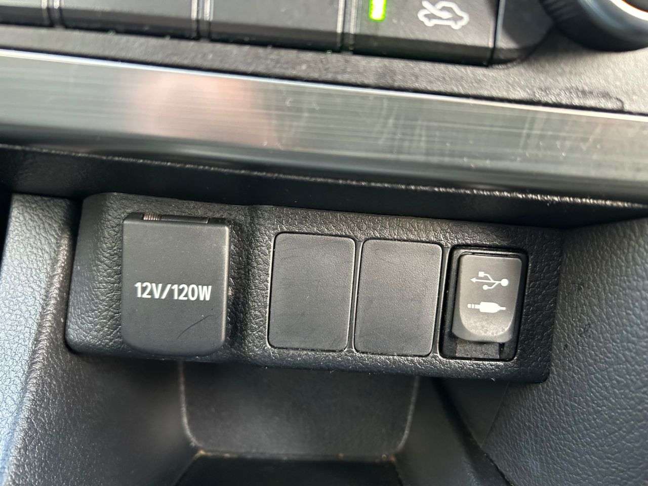 2014 TOYOTA AURIS 2014 TOYOTA AURIS