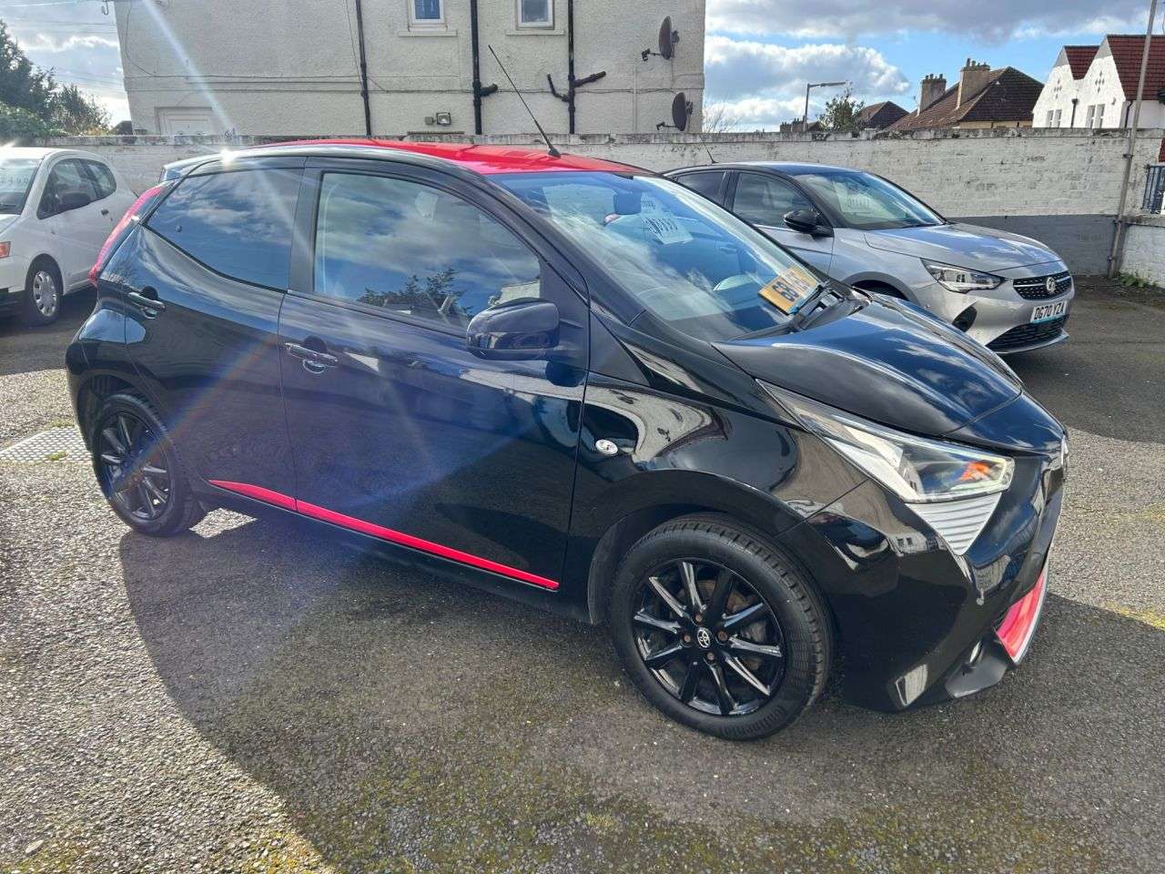 A 2019 TOYOTA AYGO 1.0 VVT-i x-press Hatchback 5dr Petrol Manual Euro 6 (71 ps) A 2019 TOYOTA AYGO 1.0 VVT-i x-press Hatchback 5dr Petrol Manual Euro 6 (71 ps)