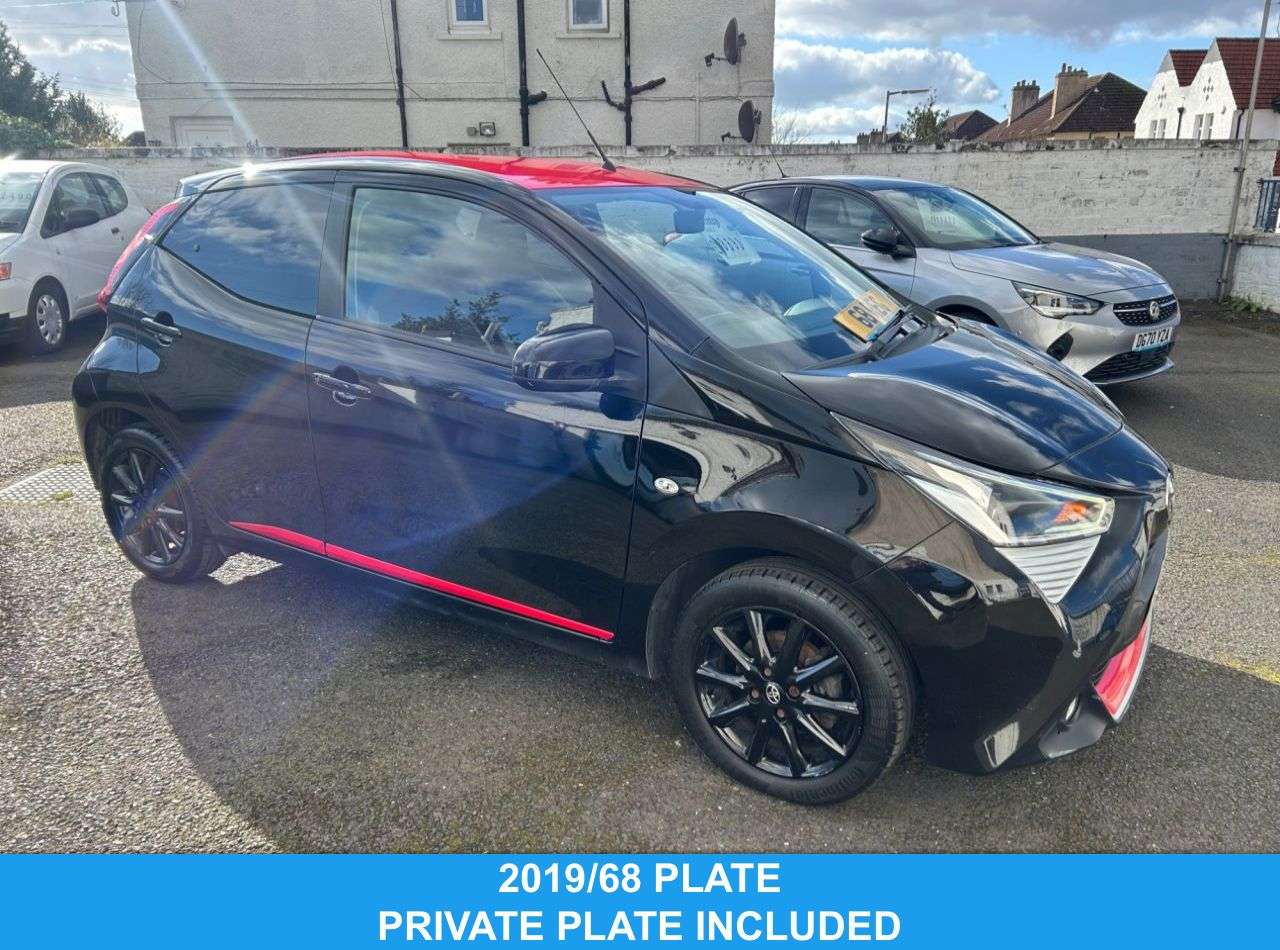 A 2019 TOYOTA AYGO 1.0 VVT-i x-press Hatchback 5dr Petrol Manual Euro 6 (71 ps) A 2019 TOYOTA AYGO 1.0 VVT-i x-press Hatchback 5dr Petrol Manual Euro 6 (71 ps)
