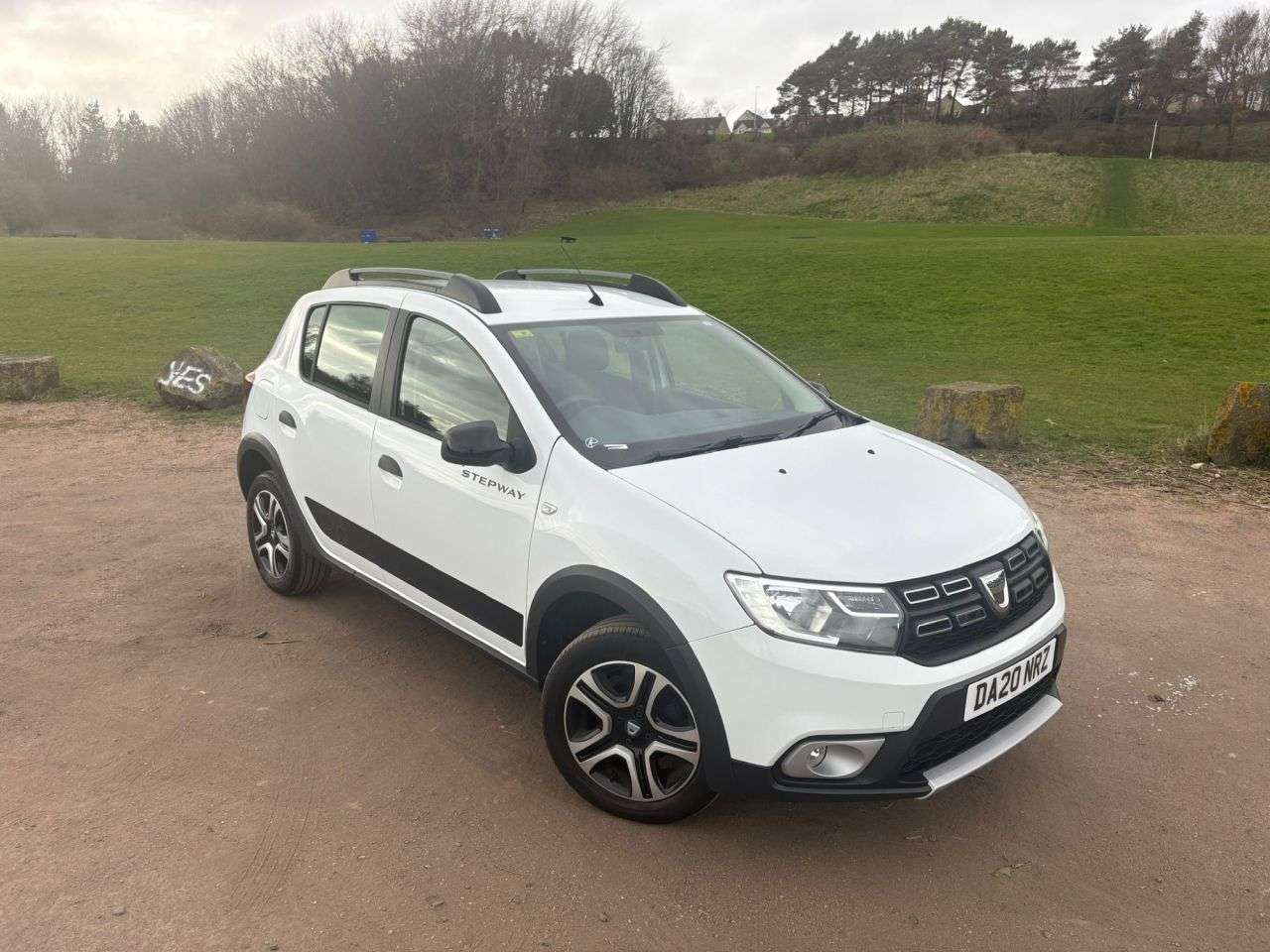 A 2020 DACIA SANDERO STEPWAY 0.9 TCe SE Twenty Hatchback 5dr Petrol Manual Euro 6 (s/s) (90 ps) A 2020 DACIA SANDERO STEPWAY 0.9 TCe SE Twenty Hatchback 5dr Petrol Manual Euro 6 (s/s) (90 ps)