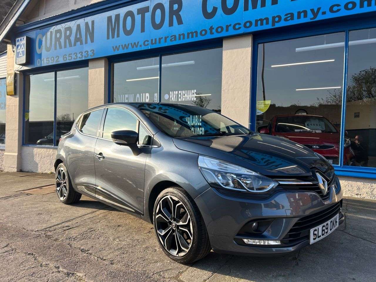 A 2019 RENAULT CLIO 0.9 TCe Iconic Hatchback 5dr Petrol Manual Euro 6 (s/s) (90 ps) A 2019 RENAULT CLIO 0.9 TCe Iconic Hatchback 5dr Petrol Manual Euro 6 (s/s) (90 ps)