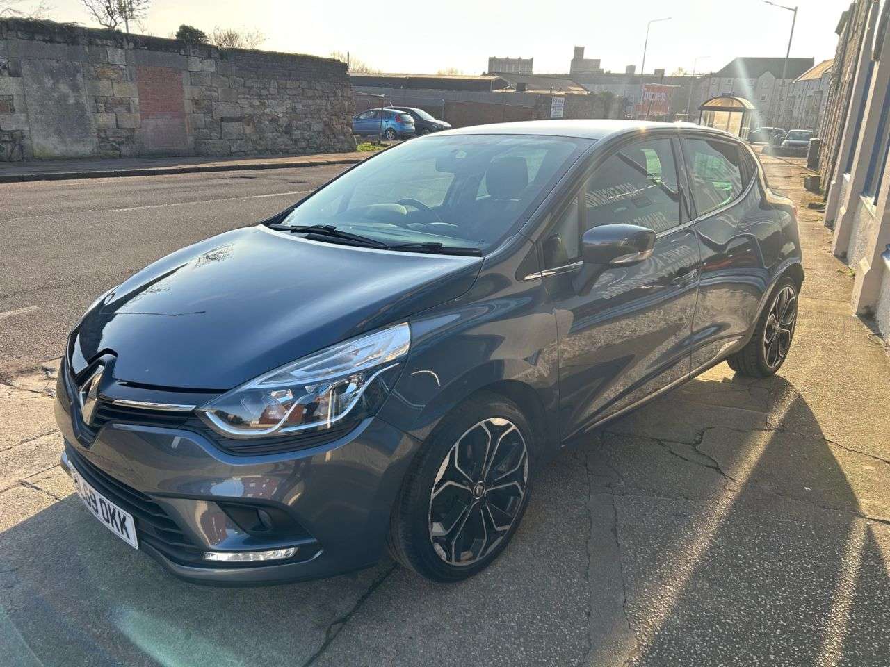 2019 RENAULT CLIO 2019 RENAULT CLIO