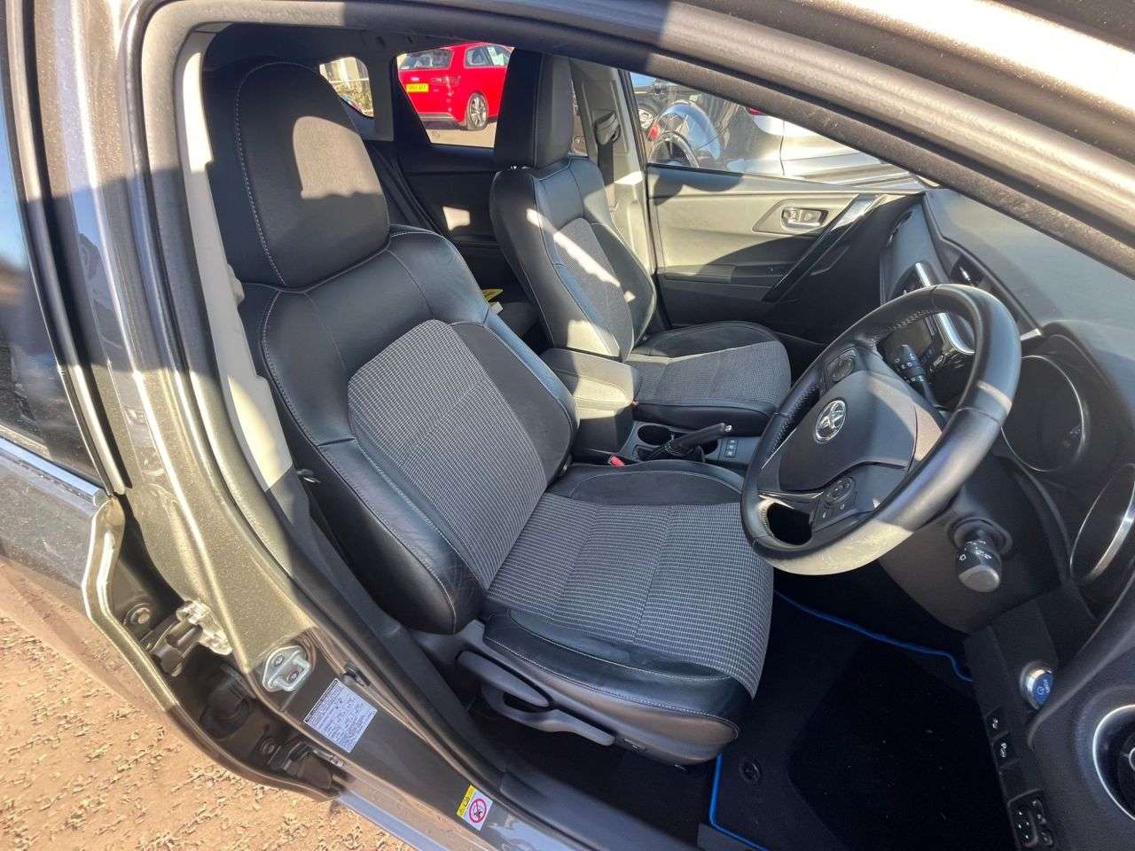 2017 TOYOTA AURIS 2017 TOYOTA AURIS