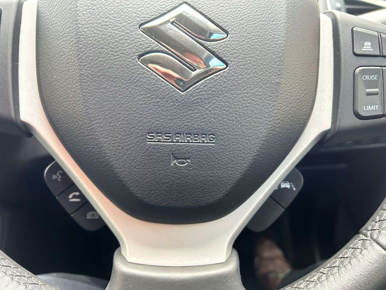 2023 SUZUKI S-CROSS 2023 SUZUKI S-CROSS