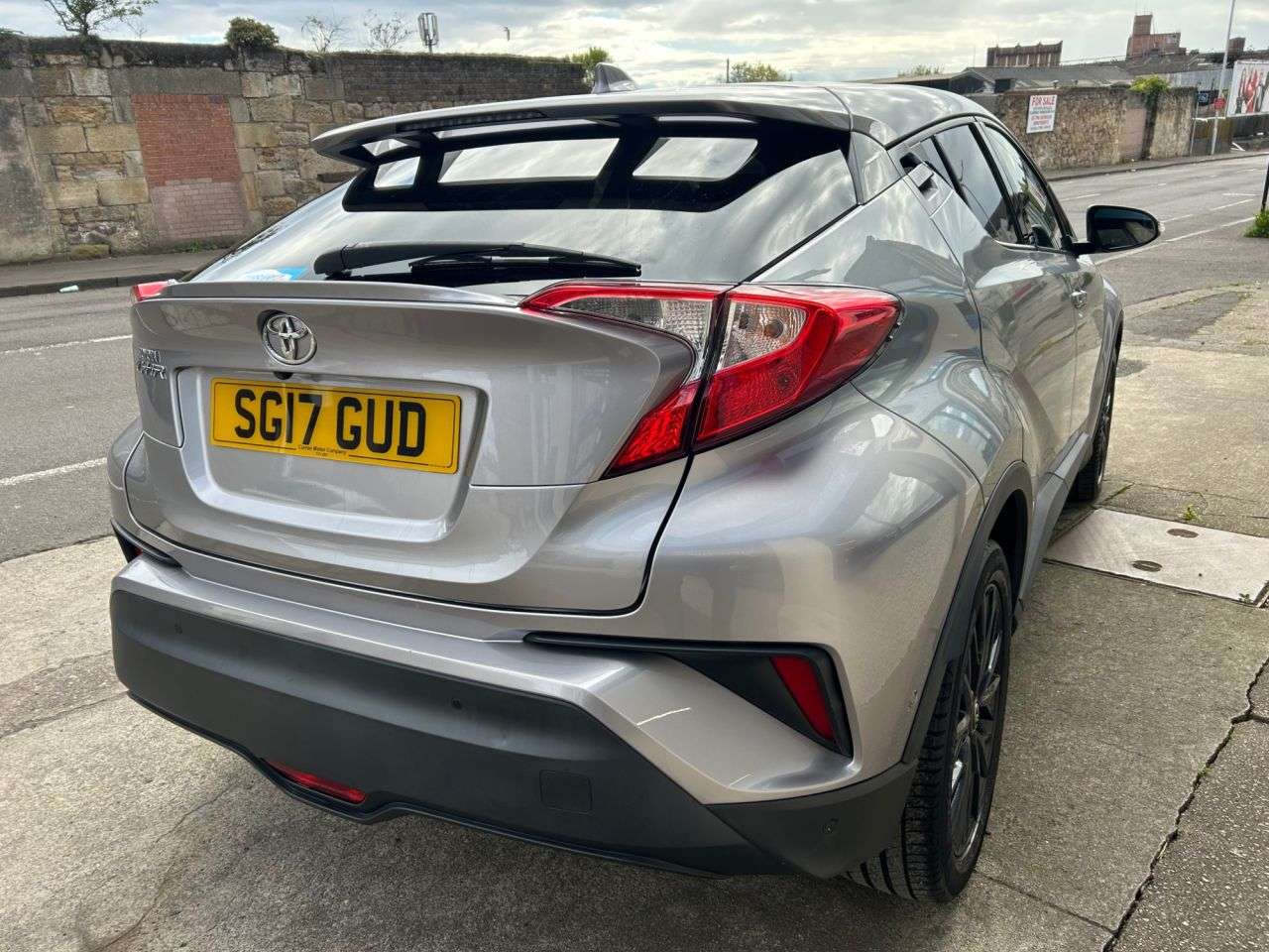 2017 TOYOTA C-HR 2017 TOYOTA C-HR
