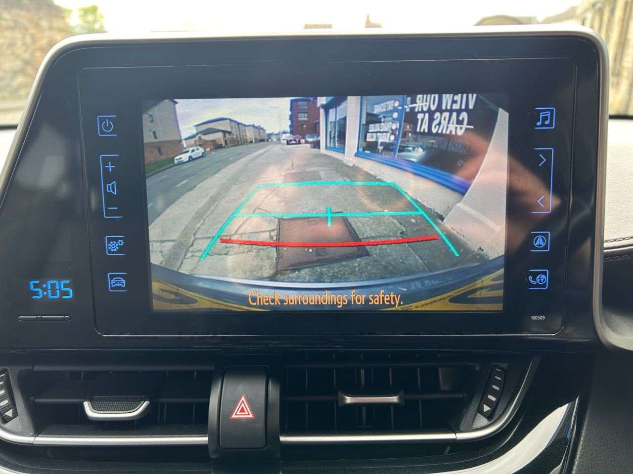 2017 TOYOTA C-HR 2017 TOYOTA C-HR