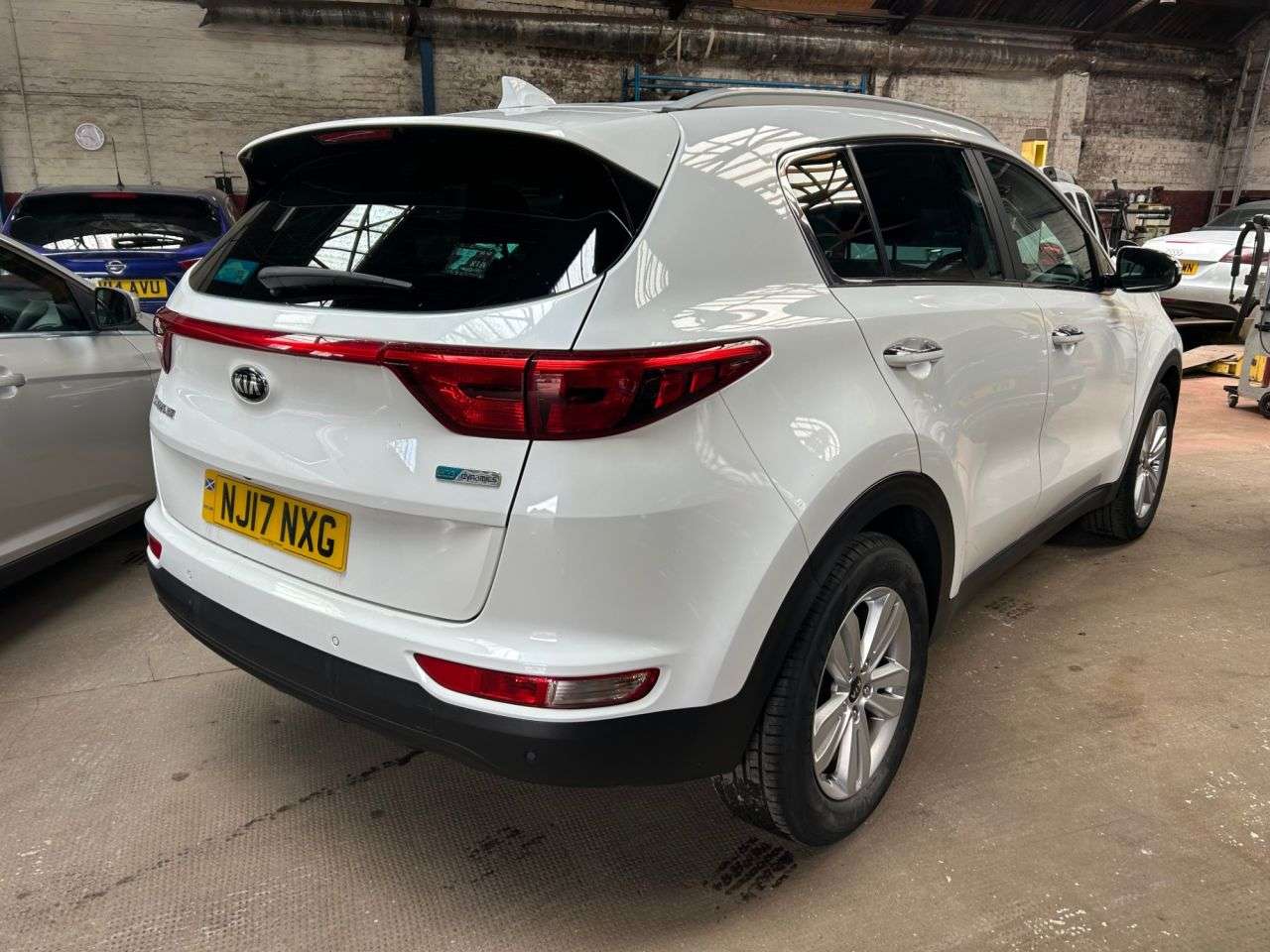 A 2017 KIA SPORTAGE 1.7 CRDi 2 SUV 5dr Diesel Manual Euro 6 (s/s) (114 bhp) A 2017 KIA SPORTAGE 1.7 CRDi 2 SUV 5dr Diesel Manual Euro 6 (s/s) (114 bhp)