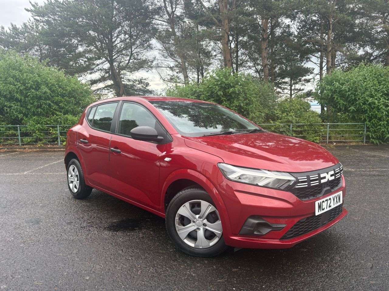 A 2023 DACIA SANDERO 1.0 TCe Essential Hatchback 5dr Petrol Manual Euro 6 (s/s) (90 ps) A 2023 DACIA SANDERO 1.0 TCe Essential Hatchback 5dr Petrol Manual Euro 6 (s/s) (90 ps)