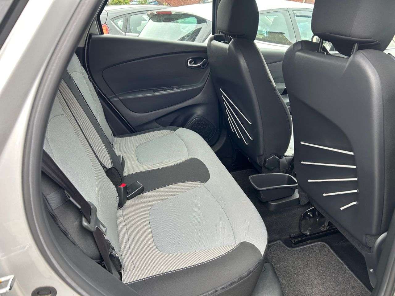 2017 RENAULT CAPTUR 2017 RENAULT CAPTUR