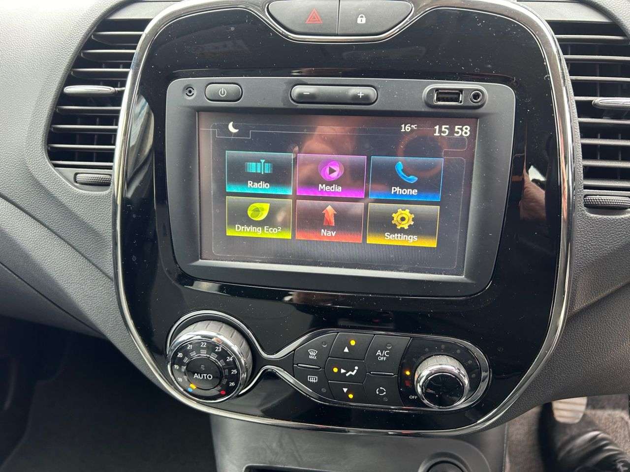 2017 RENAULT CAPTUR 2017 RENAULT CAPTUR