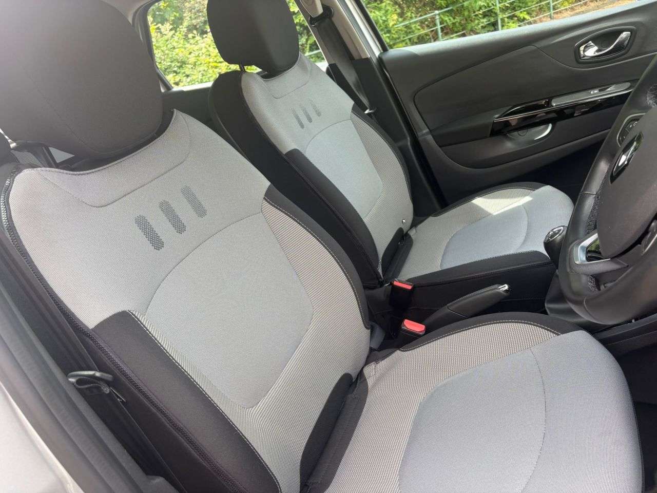 2017 RENAULT CAPTUR 2017 RENAULT CAPTUR