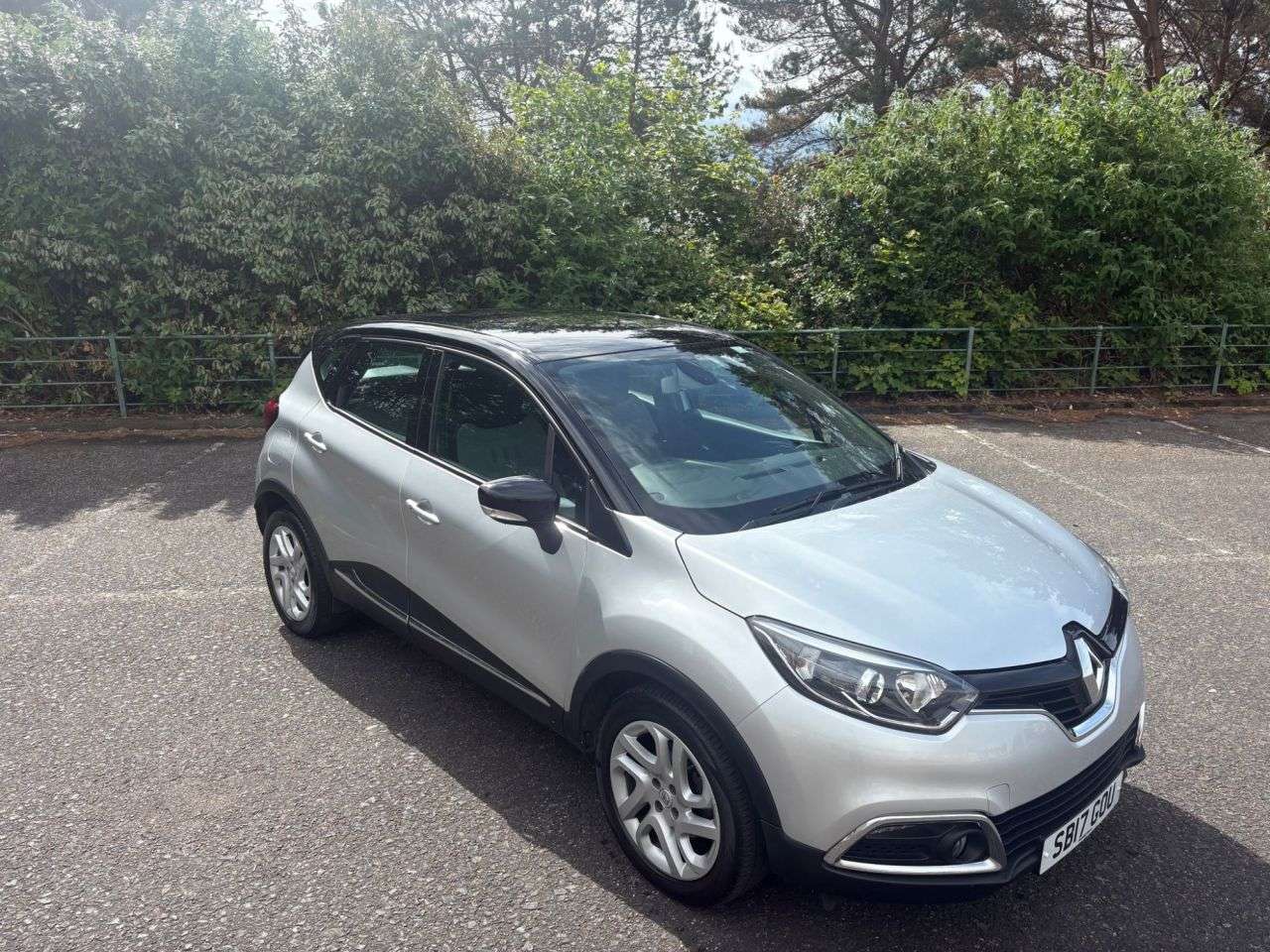 2017 RENAULT CAPTUR 2017 RENAULT CAPTUR