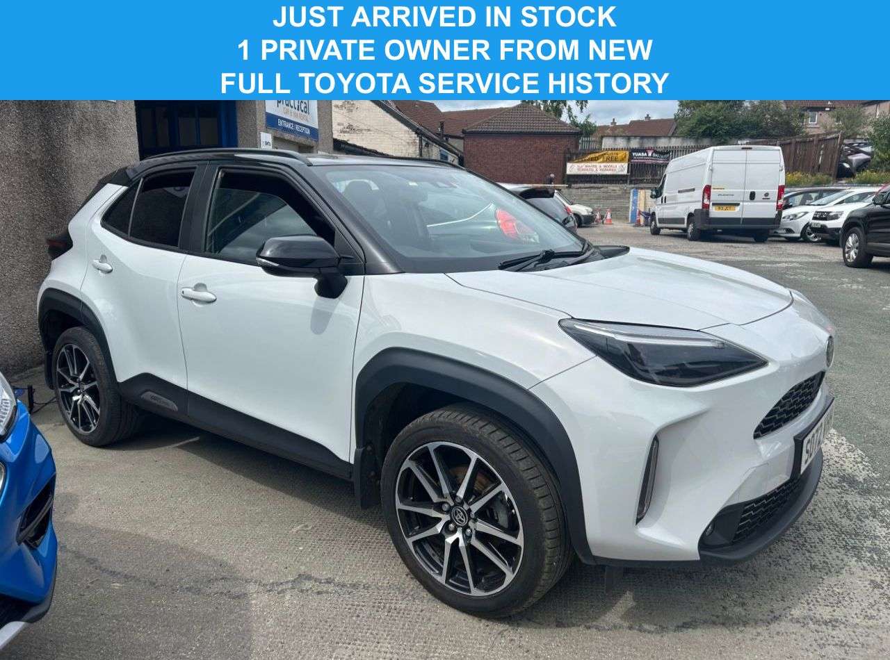 A 2022 TOYOTA YARIS CROSS 1.5 VVT-h GR SPORT SUV 5dr Petrol Hybrid E-CVT Euro 6 (s/s) (116 ps) A 2022 TOYOTA YARIS CROSS 1.5 VVT-h GR SPORT SUV 5dr Petrol Hybrid E-CVT Euro 6 (s/s) (116 ps)