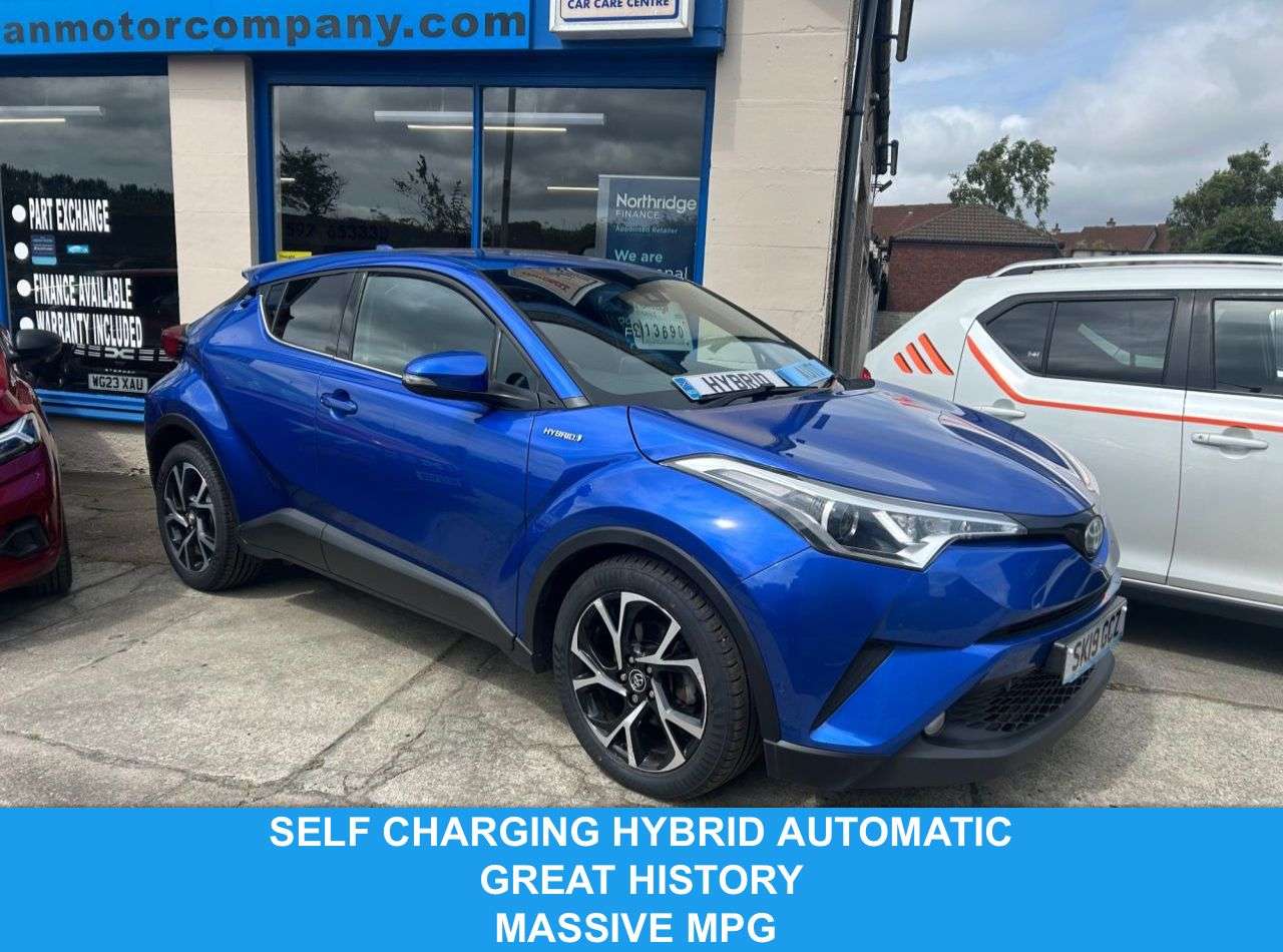 A 2019 TOYOTA C-HR 1.8 VVT-h Design SUV 5dr Petrol Hybrid CVT Euro 6 (s/s) (122 ps) A 2019 TOYOTA C-HR 1.8 VVT-h Design SUV 5dr Petrol Hybrid CVT Euro 6 (s/s) (122 ps)