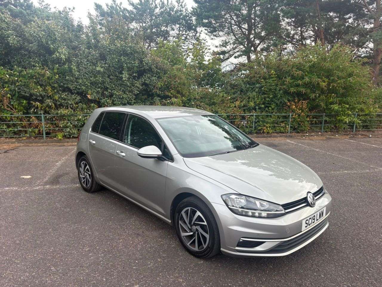 2019 VOLKSWAGEN GOLF 2019 VOLKSWAGEN GOLF