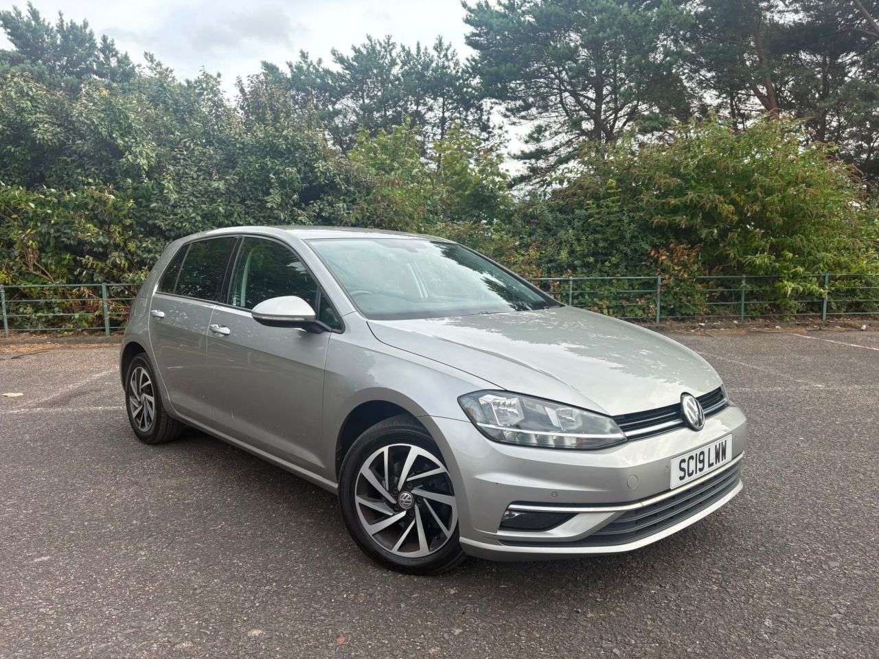 2019 VOLKSWAGEN GOLF 2019 VOLKSWAGEN GOLF