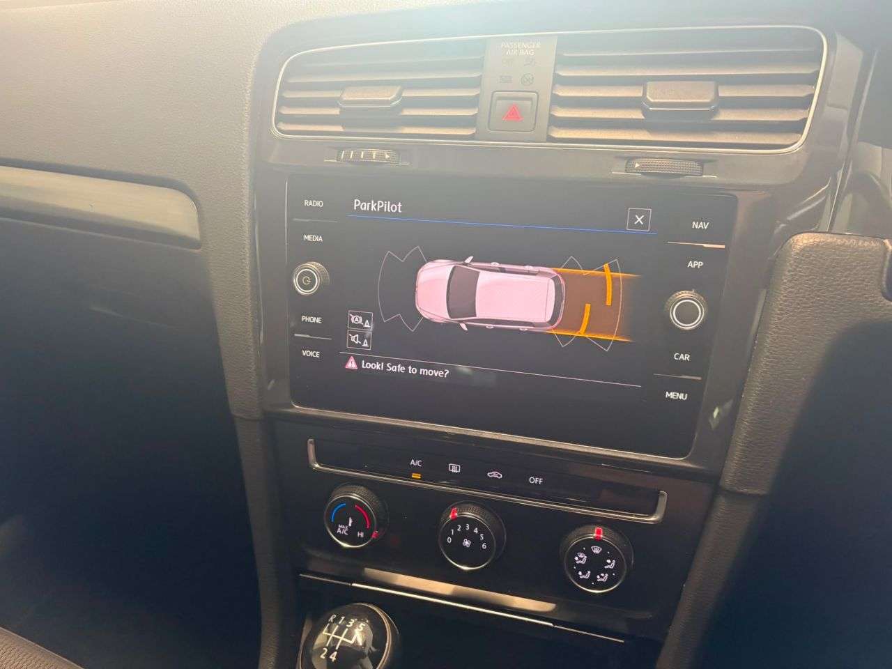 2019 VOLKSWAGEN GOLF 2019 VOLKSWAGEN GOLF