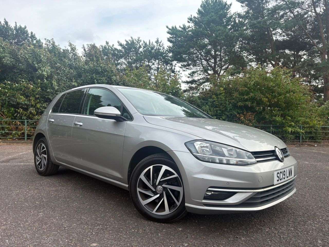2019 VOLKSWAGEN GOLF 2019 VOLKSWAGEN GOLF