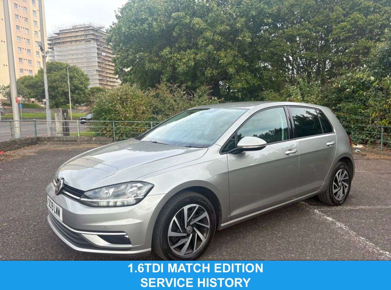A 2019 VOLKSWAGEN GOLF 1.6 TDI Match Hatchback 5dr Diesel Manual Euro 6 (s/s) (115 ps) A 2019 VOLKSWAGEN GOLF 1.6 TDI Match Hatchback 5dr Diesel Manual Euro 6 (s/s) (115 ps)