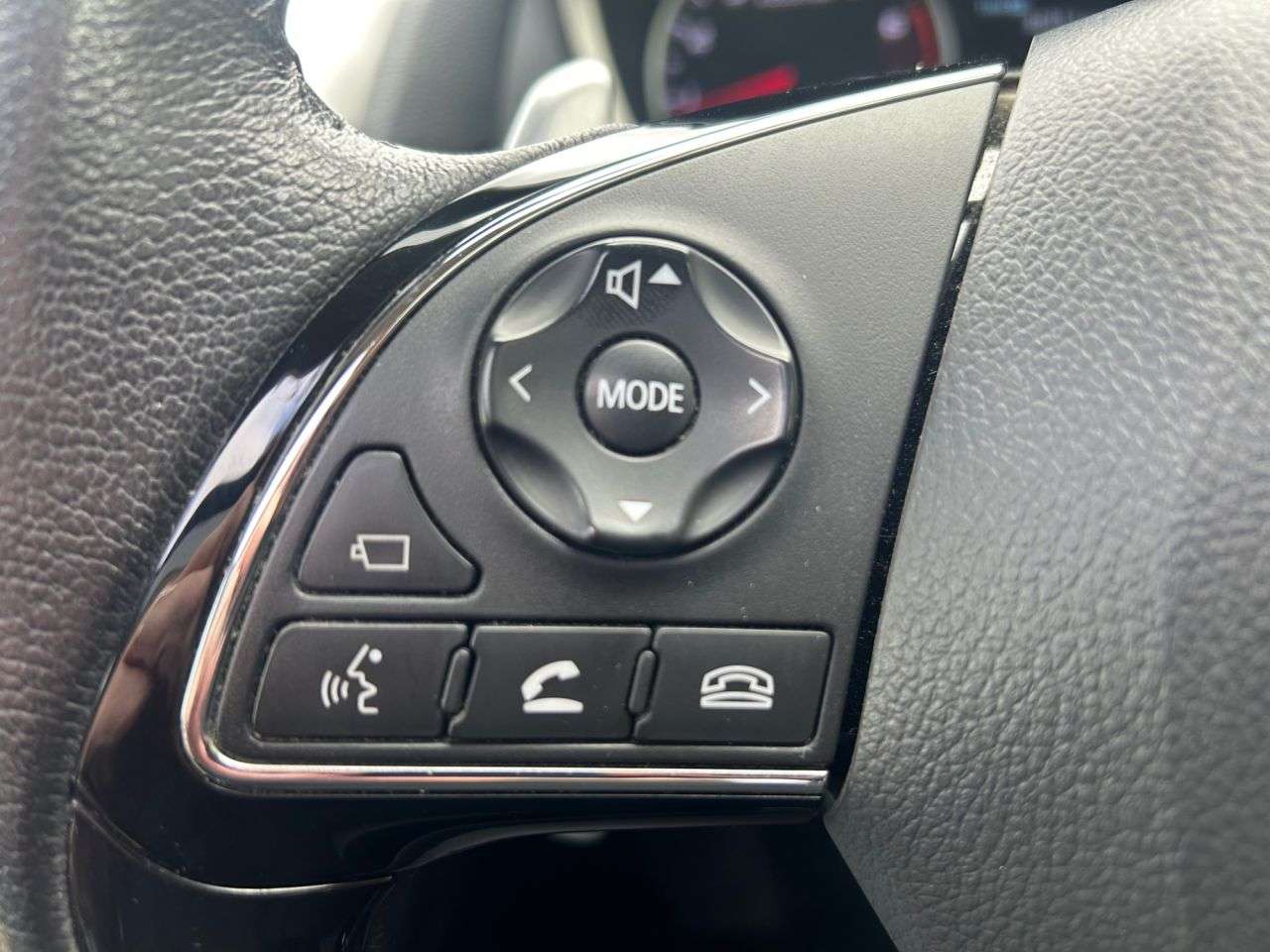 2018 MITSUBISHI ECLIPSE CROSS 2018 MITSUBISHI ECLIPSE CROSS