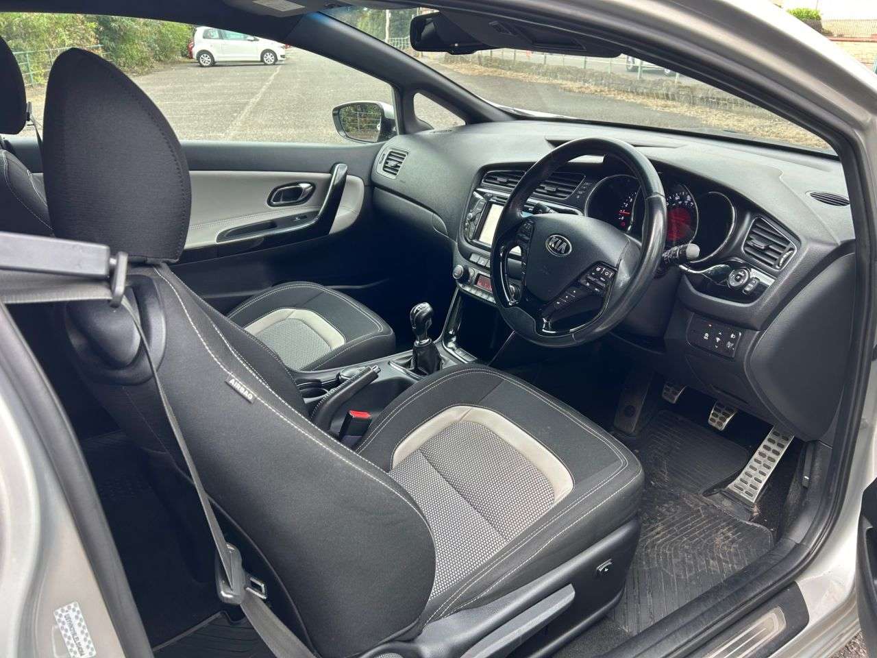 2013 KIA PROCEED 2013 KIA PROCEED
