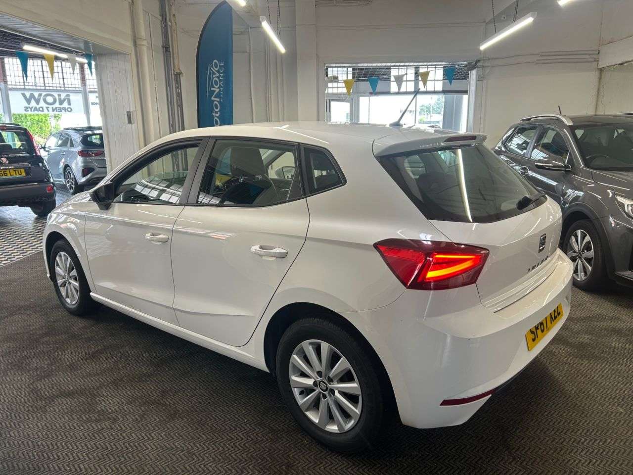 2017 SEAT IBIZA 2017 SEAT IBIZA