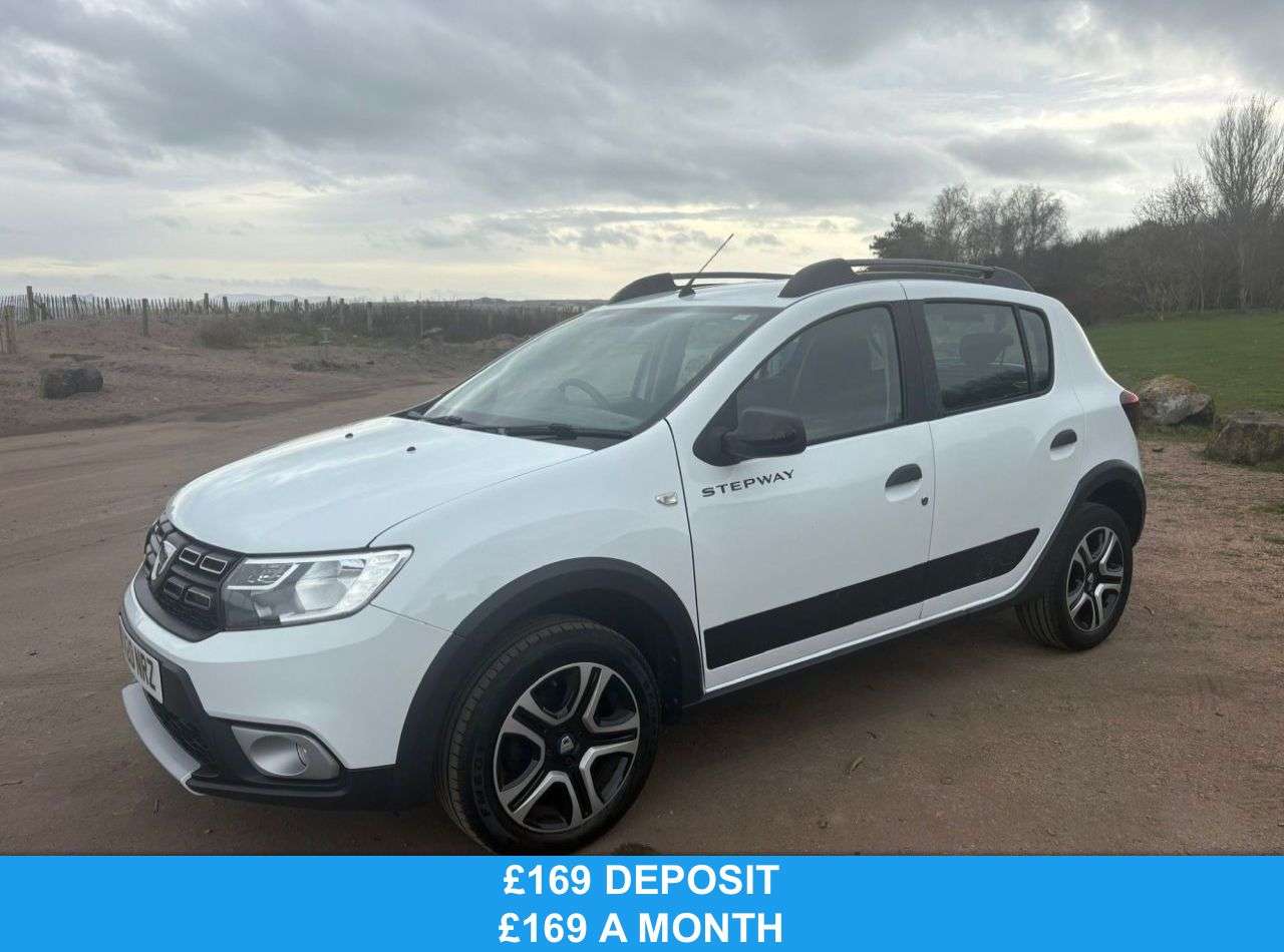 A 2020 DACIA SANDERO STEPWAY 0.9 TCe SE Twenty Hatchback 5dr Petrol Manual Euro 6 (s/s) (90 ps) A 2020 DACIA SANDERO STEPWAY 0.9 TCe SE Twenty Hatchback 5dr Petrol Manual Euro 6 (s/s) (90 ps)