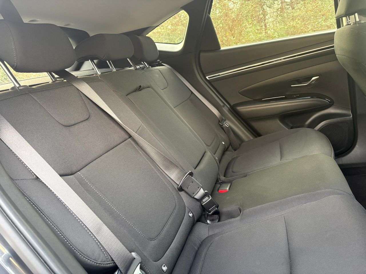 A 2021 HYUNDAI TUCSON T-GDI SE CONNECT A 2021 HYUNDAI TUCSON T-GDI SE CONNECT