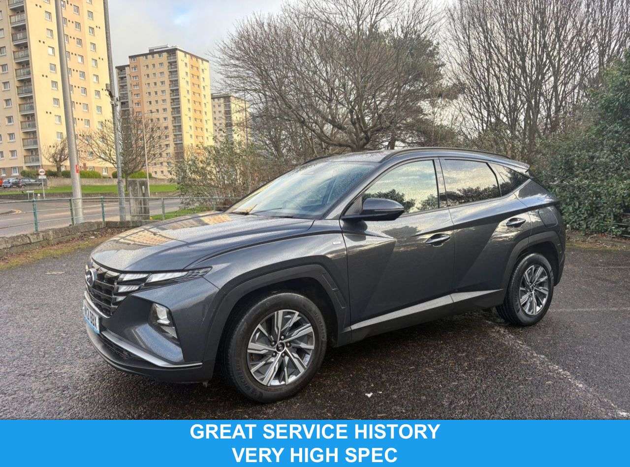 A 2021 HYUNDAI TUCSON T-GDI SE CONNECT A 2021 HYUNDAI TUCSON T-GDI SE CONNECT