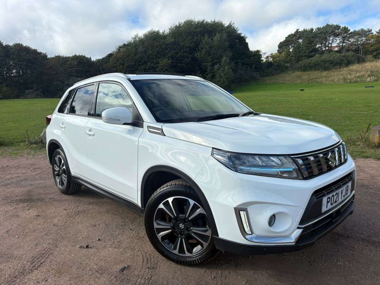 A 2021 SUZUKI VITARA 1.4 Boosterjet MHEV SZ5 SUV 5dr Petrol Hybrid Manual Euro 6 (s/s) (129 ps) A 2021 SUZUKI VITARA 1.4 Boosterjet MHEV SZ5 SUV 5dr Petrol Hybrid Manual Euro 6 (s/s) (129 ps)