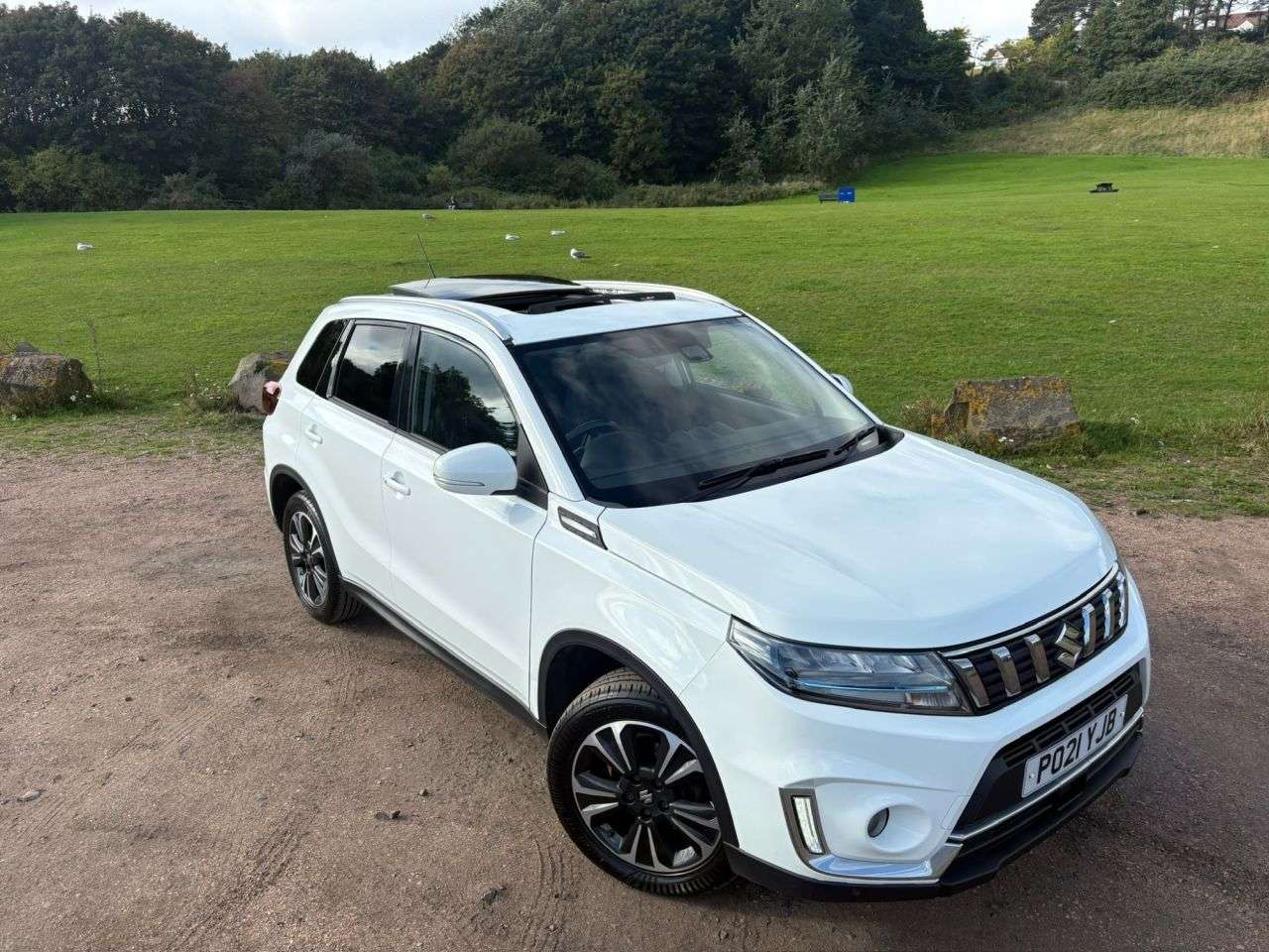 A 2021 SUZUKI VITARA 1.4 Boosterjet MHEV SZ5 SUV 5dr Petrol Hybrid Manual Euro 6 (s/s) (129 ps) A 2021 SUZUKI VITARA 1.4 Boosterjet MHEV SZ5 SUV 5dr Petrol Hybrid Manual Euro 6 (s/s) (129 ps)