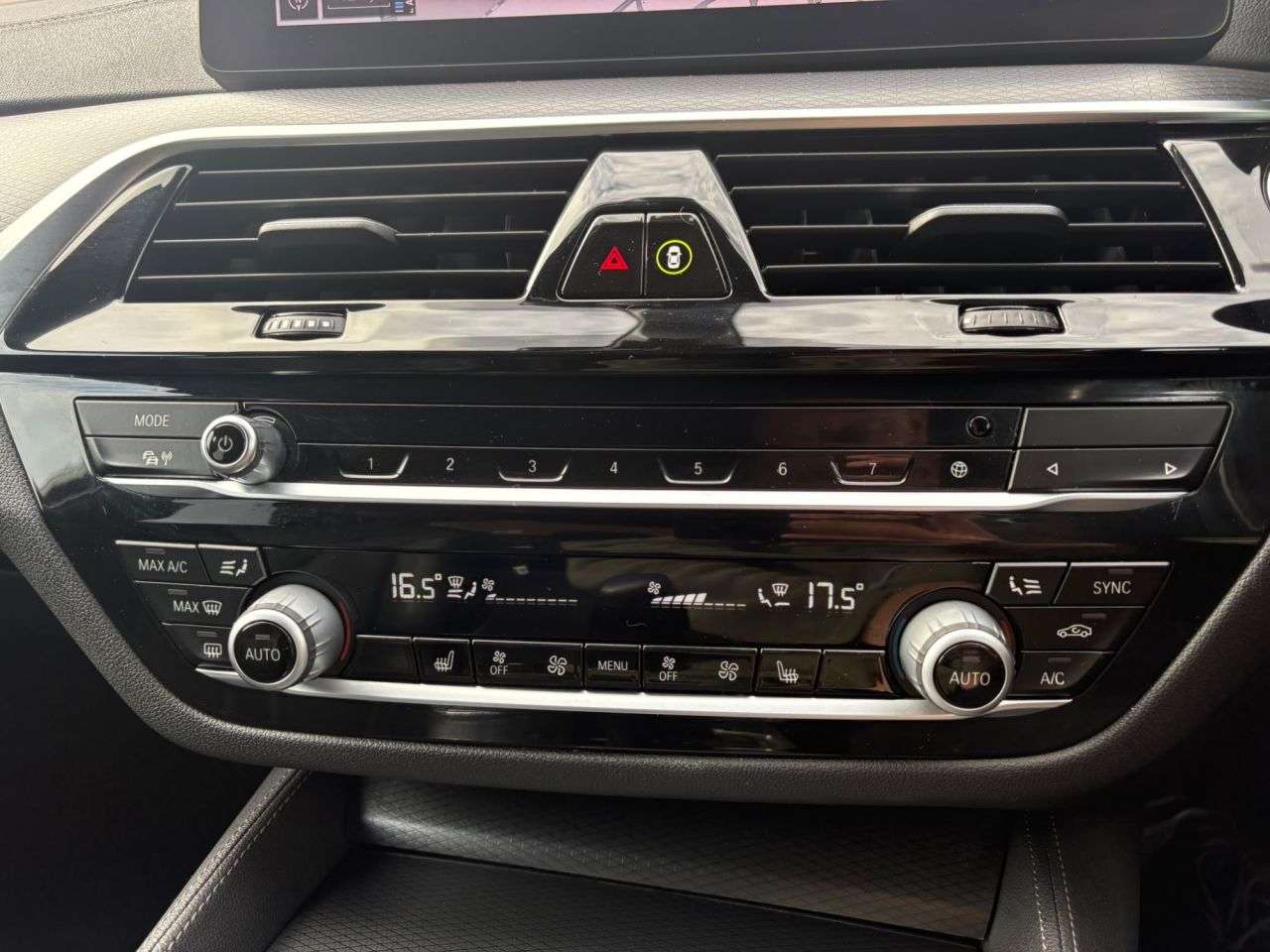2021 BMW 5 SERIES 2021 BMW 5 SERIES