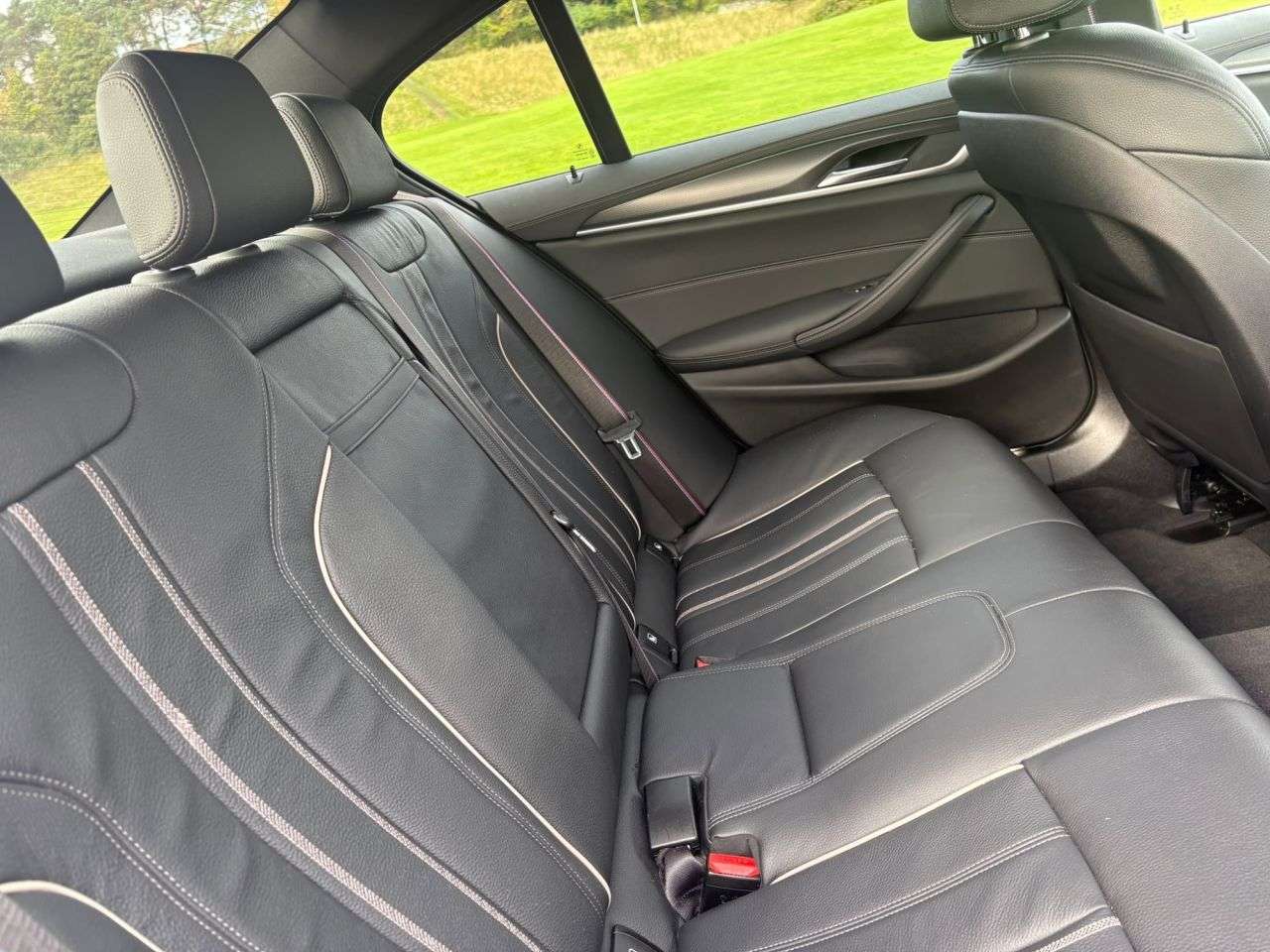 2021 BMW 5 SERIES 2021 BMW 5 SERIES