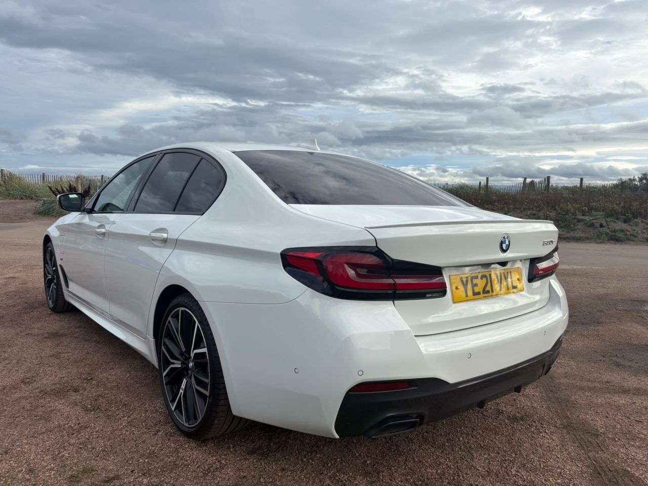 2021 BMW 5 SERIES 2021 BMW 5 SERIES