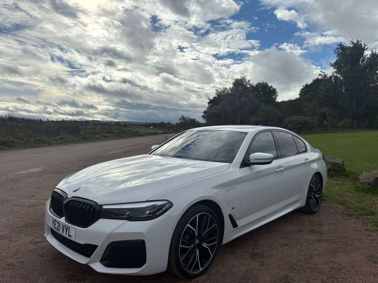 2021 BMW 5 SERIES 2021 BMW 5 SERIES