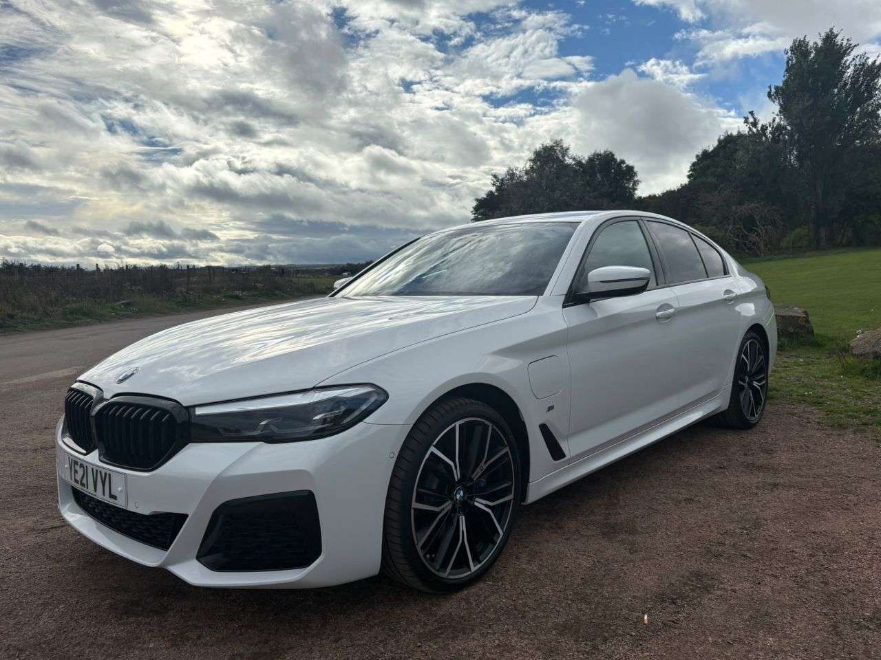 2021 BMW 5 SERIES 2021 BMW 5 SERIES