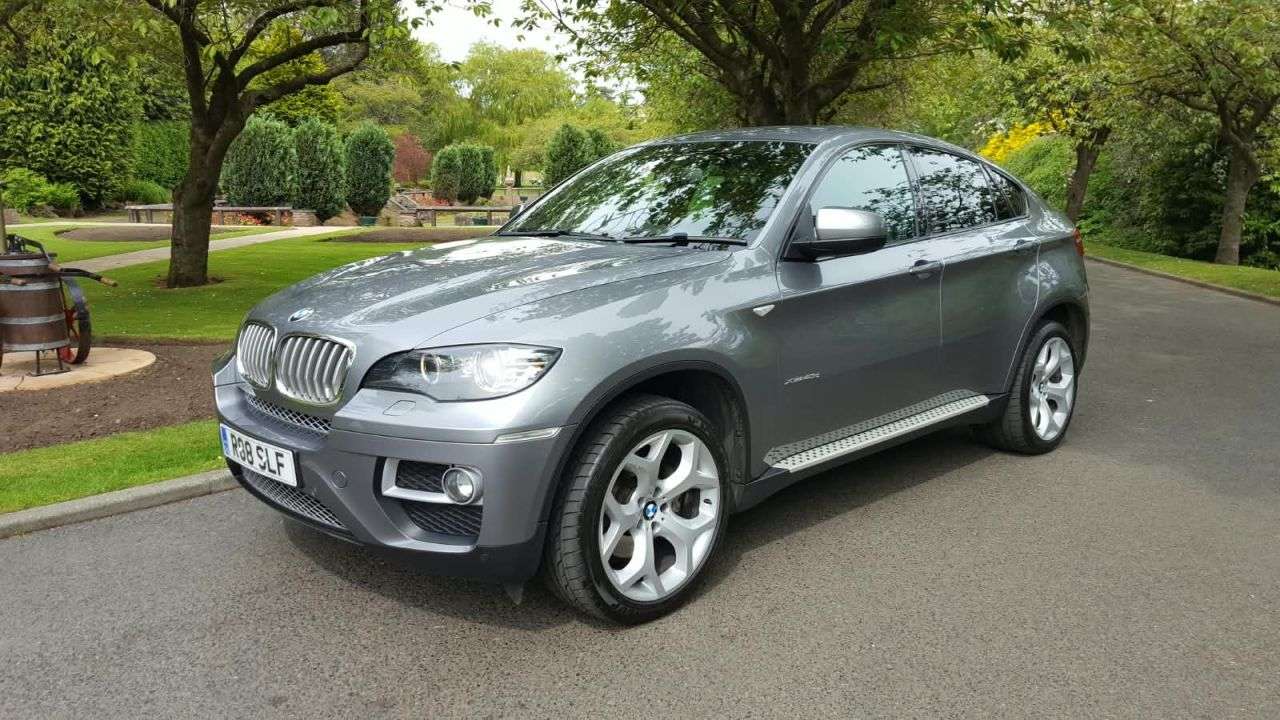 A 2013 BMW X6 3.0 40d SUV 5dr Diesel Auto xDrive Euro 5 (306 ps) A 2013 BMW X6 3.0 40d SUV 5dr Diesel Auto xDrive Euro 5 (306 ps)