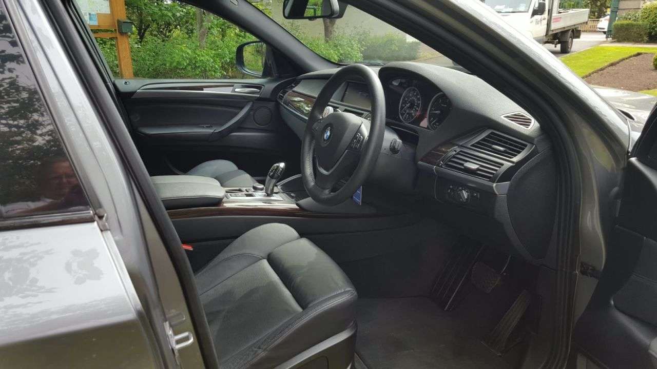 2013 BMW X6 2013 BMW X6