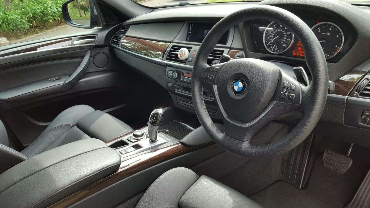2013 BMW X6 2013 BMW X6