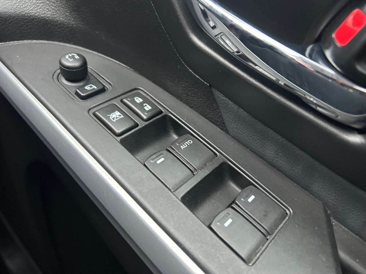 2016 SUZUKI SX4 S-CROSS 2016 SUZUKI SX4 S-CROSS