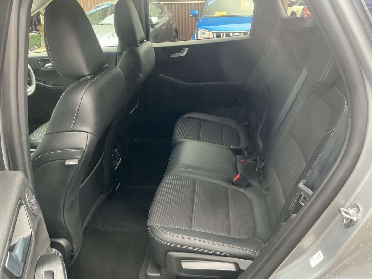 2022 FORD KUGA 2022 FORD KUGA