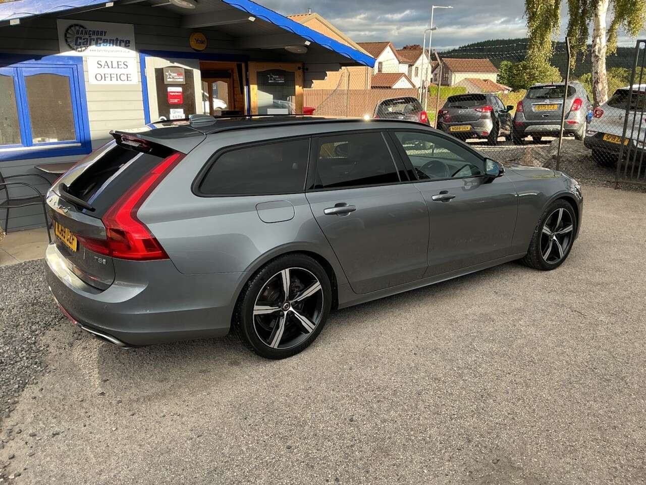 2019 VOLVO V90 2019 VOLVO V90