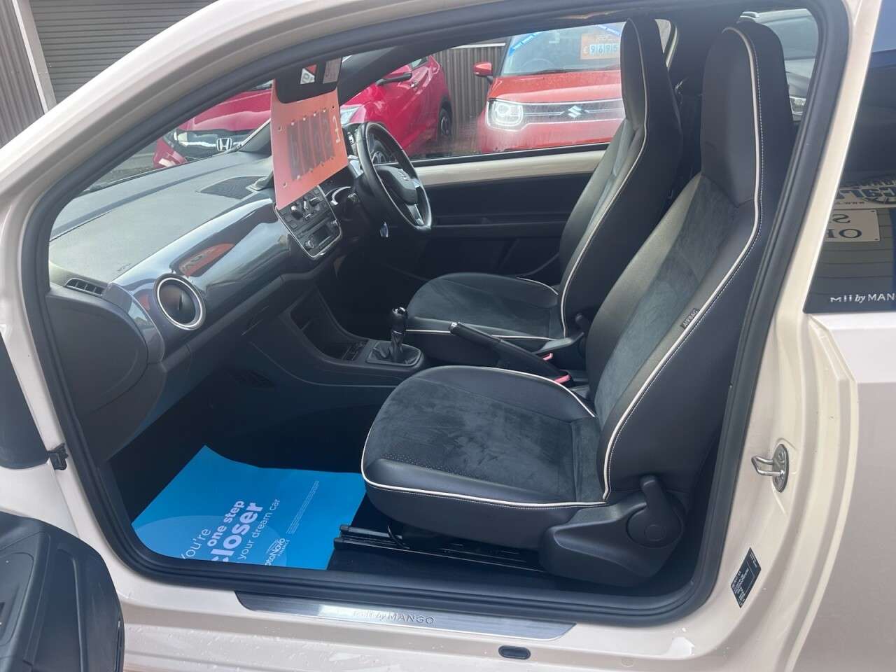 2015 SEAT MII 2015 SEAT MII