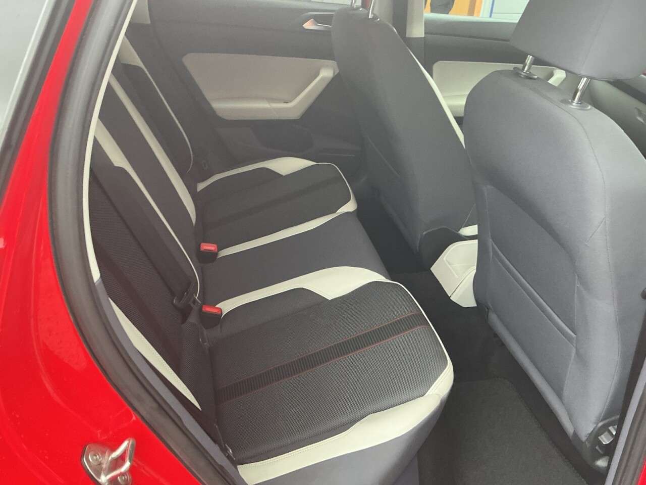 2018 VOLKSWAGEN POLO 2018 VOLKSWAGEN POLO