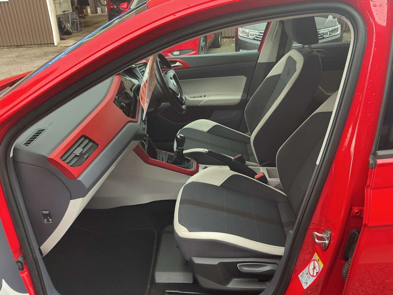 2018 VOLKSWAGEN POLO 2018 VOLKSWAGEN POLO