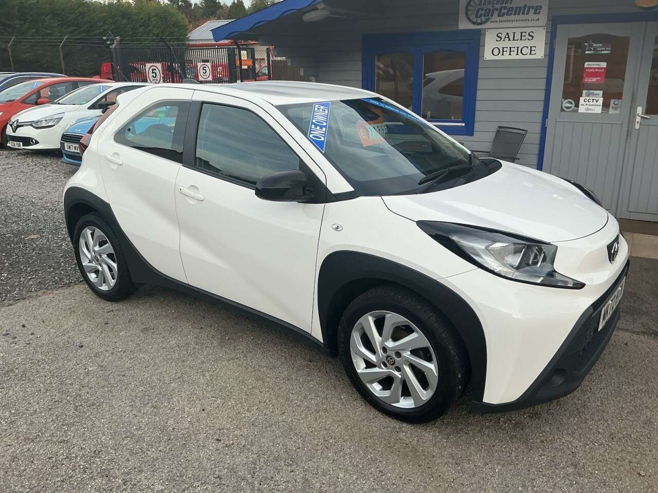 2023 TOYOTA AYGO X 2023 TOYOTA AYGO X