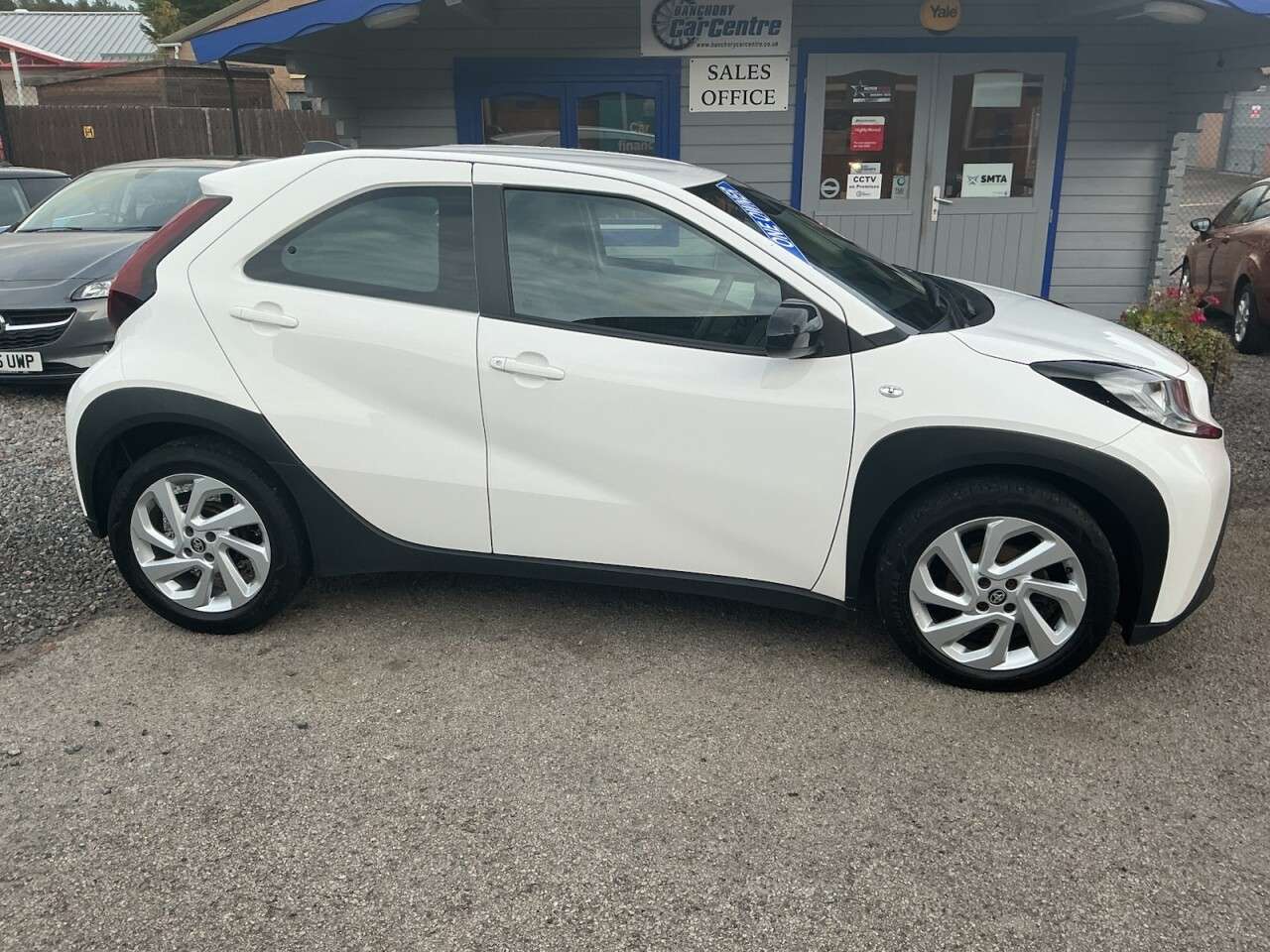 2023 TOYOTA AYGO X 2023 TOYOTA AYGO X