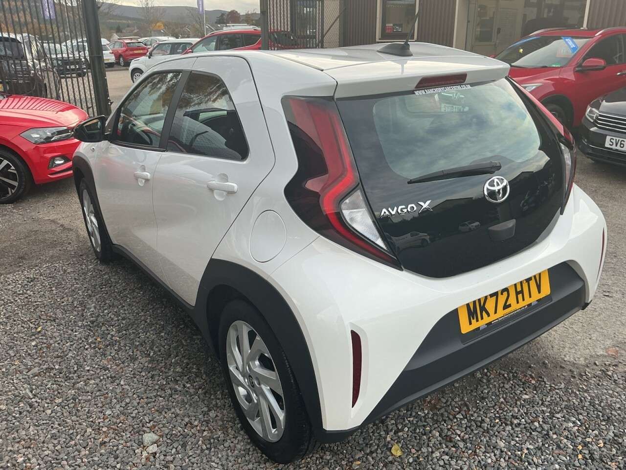 2023 TOYOTA AYGO X 2023 TOYOTA AYGO X