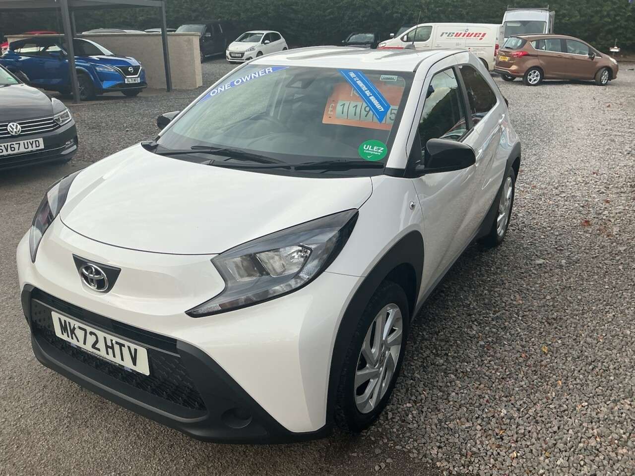 2023 TOYOTA AYGO X 2023 TOYOTA AYGO X